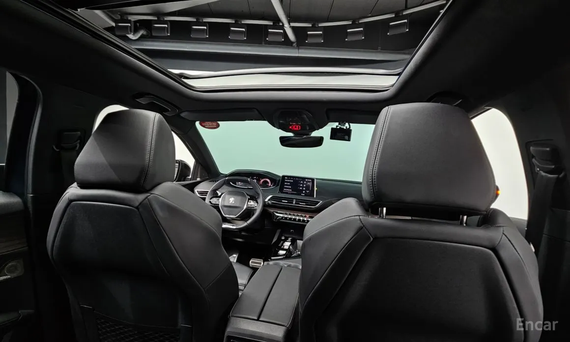 Peugeot 3008 2017 1.2 Pure Tech GT