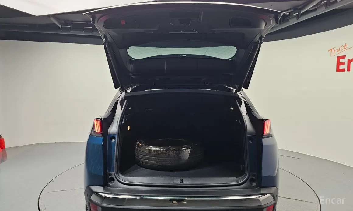 Peugeot 3008 2017 1.2 Pure Tech GT