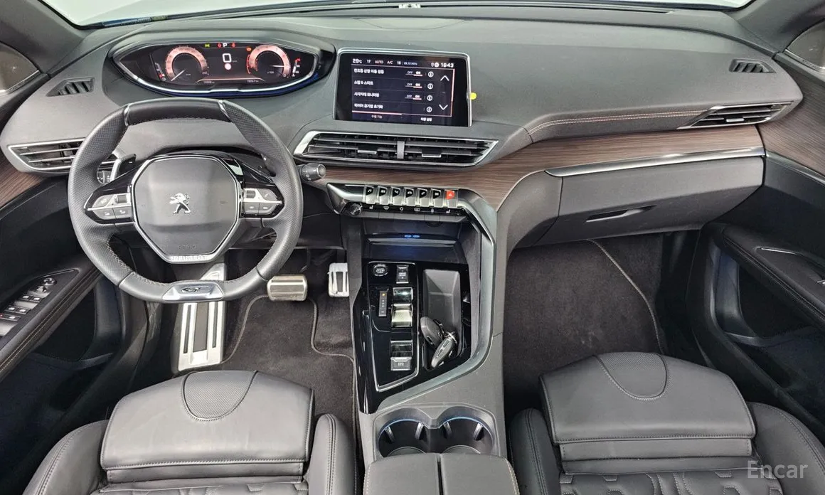 Peugeot 3008 2017 1.2 Pure Tech GT