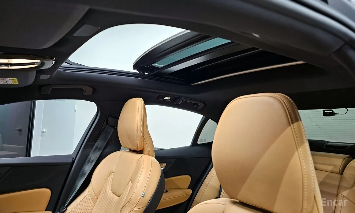 Volvo S60 2019 B5 Ultimate Bright