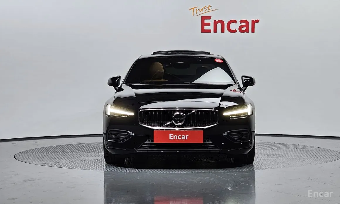 Volvo S60 2019 B5 Ultimate Bright