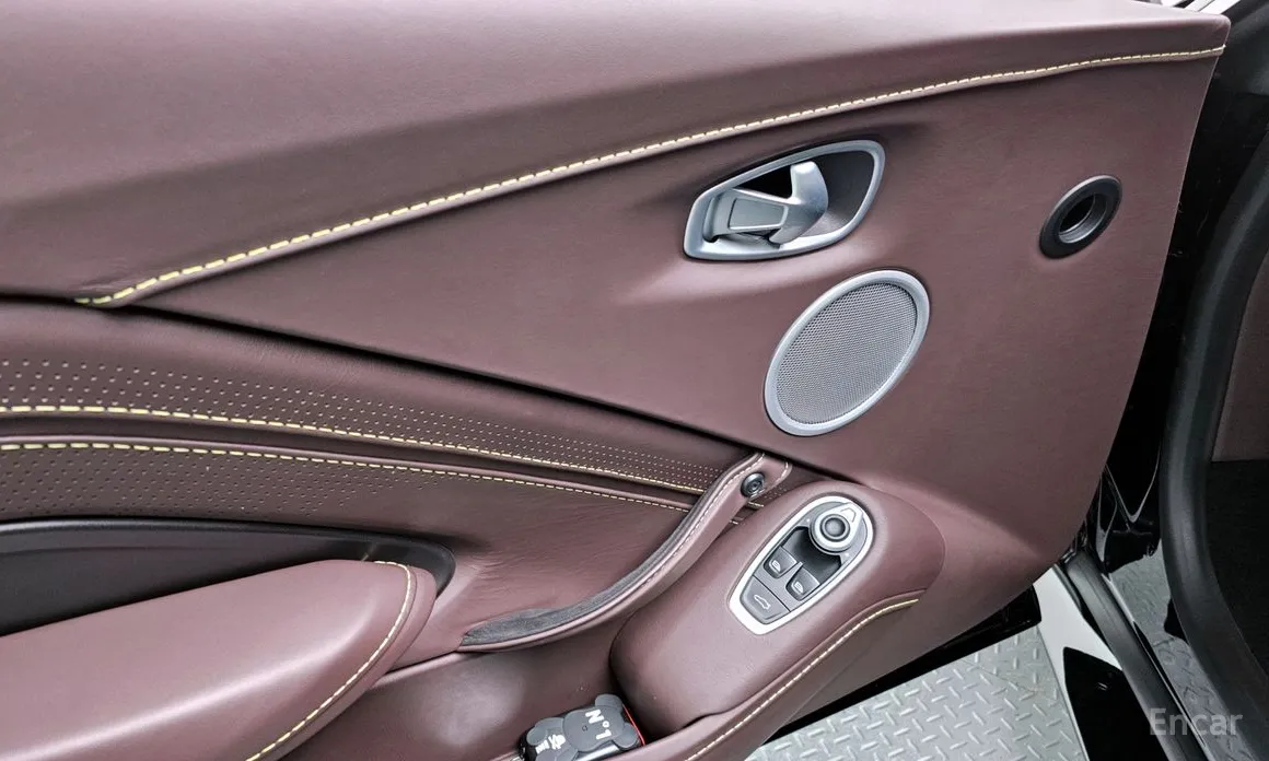 Aston Martin Vantage 2018 4.0 V8 Coupe