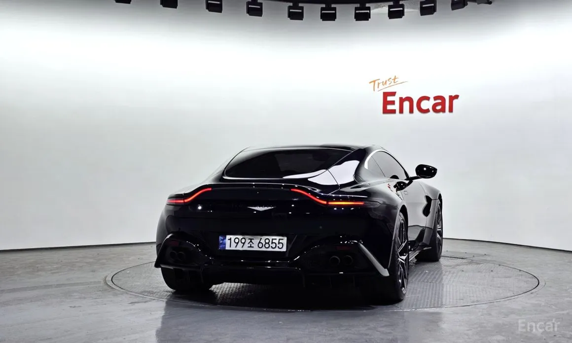 Aston Martin Vantage 2018 4.0 V8 Coupe