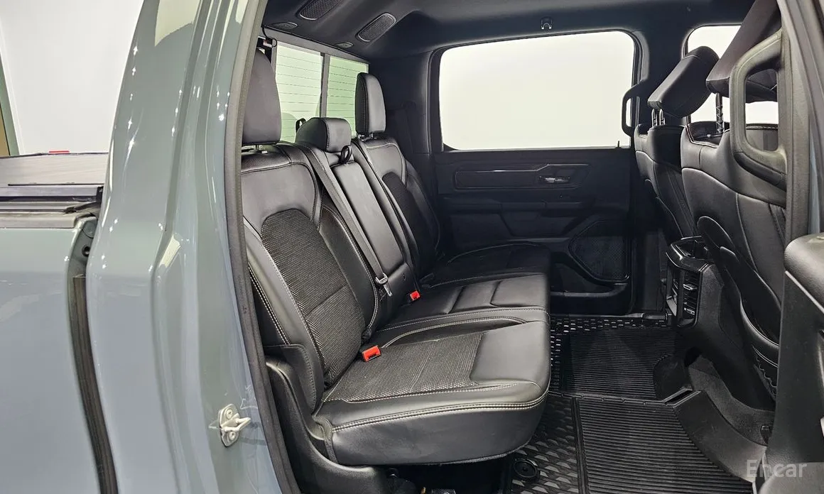 Dodge Ram Pickup 1981 5.7