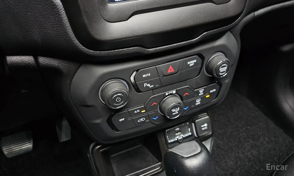 Jeep Renegade 2015 2.4 Longitude