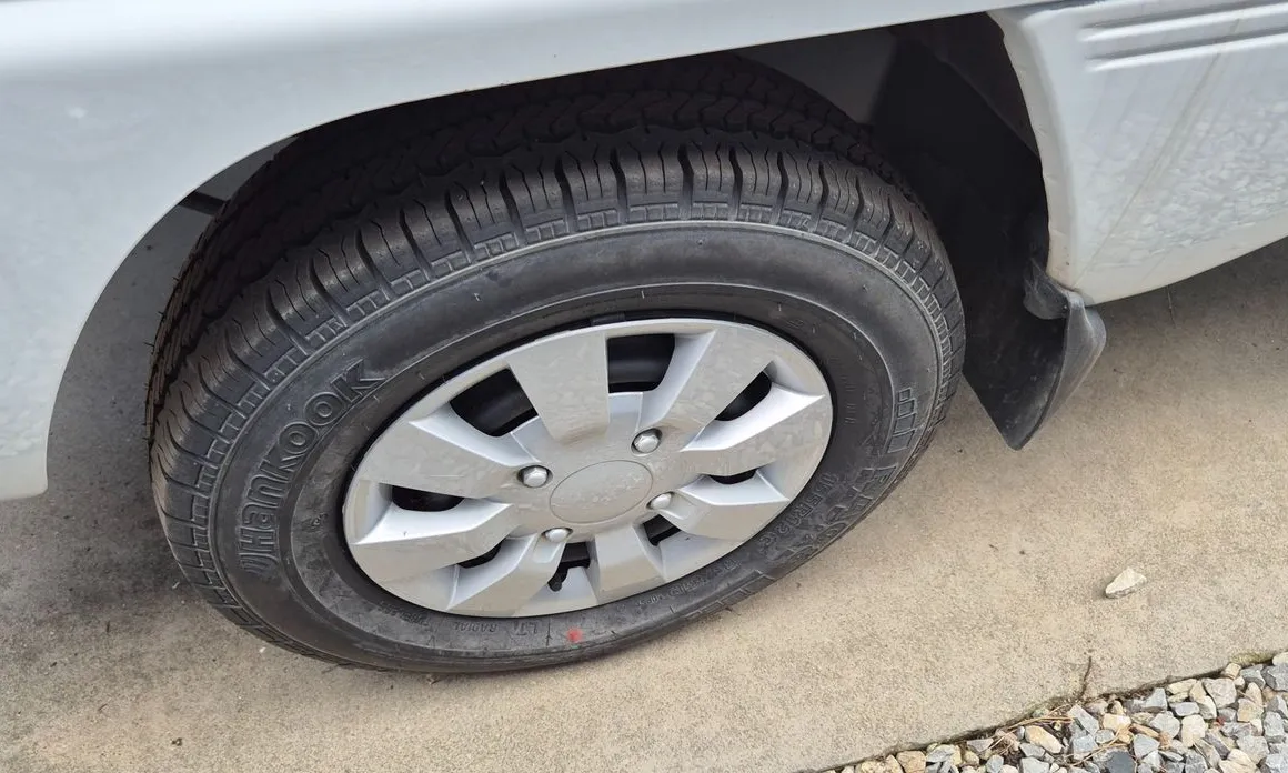 Chevrolet Labo 2008 jackknifed Long cargo