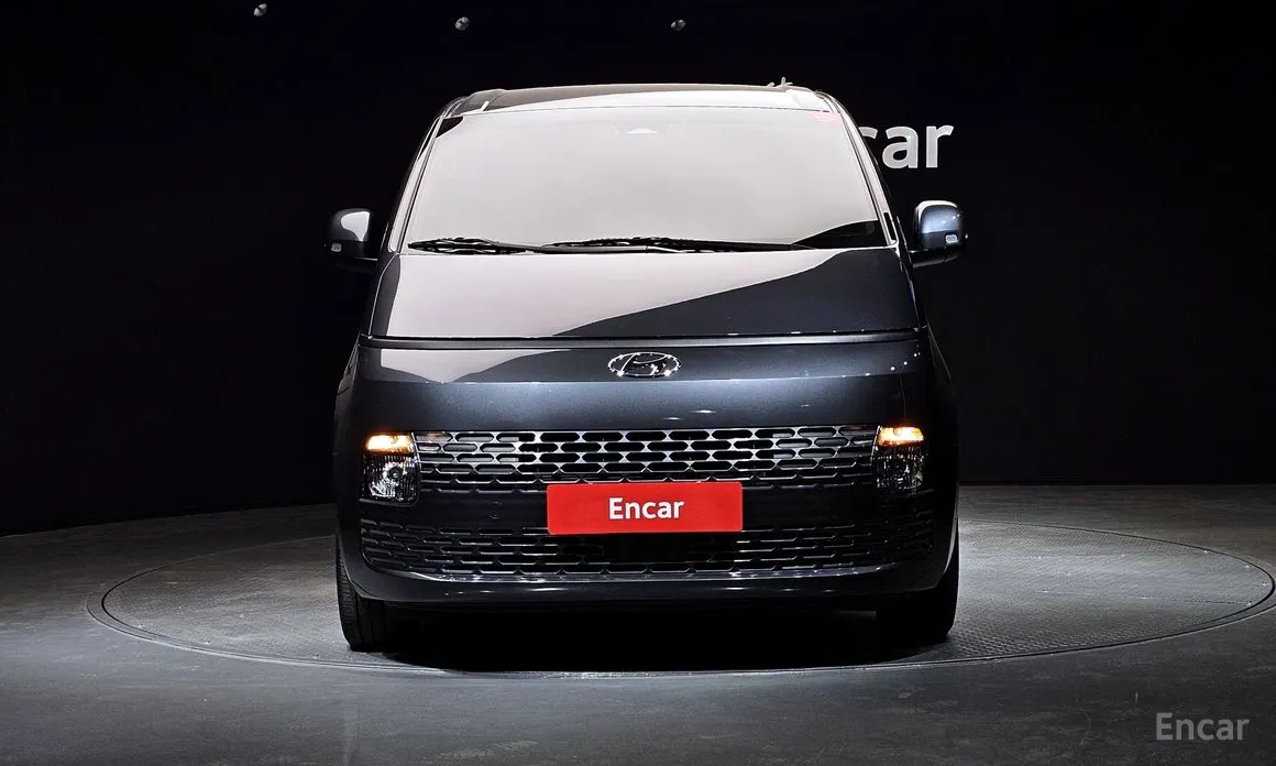 Hyundai Staria 2021 L3.5 Cargo 5-Seater