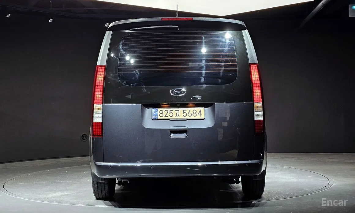 Hyundai Staria 2021 L3.5 Cargo 5-Seater