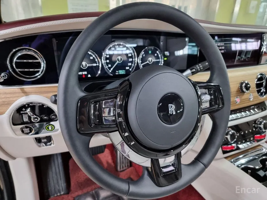 Rolls-Royce Ghost 2020 6.7 V12