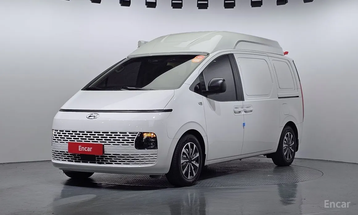 Hyundai Staria 2021 2WD Camping Car