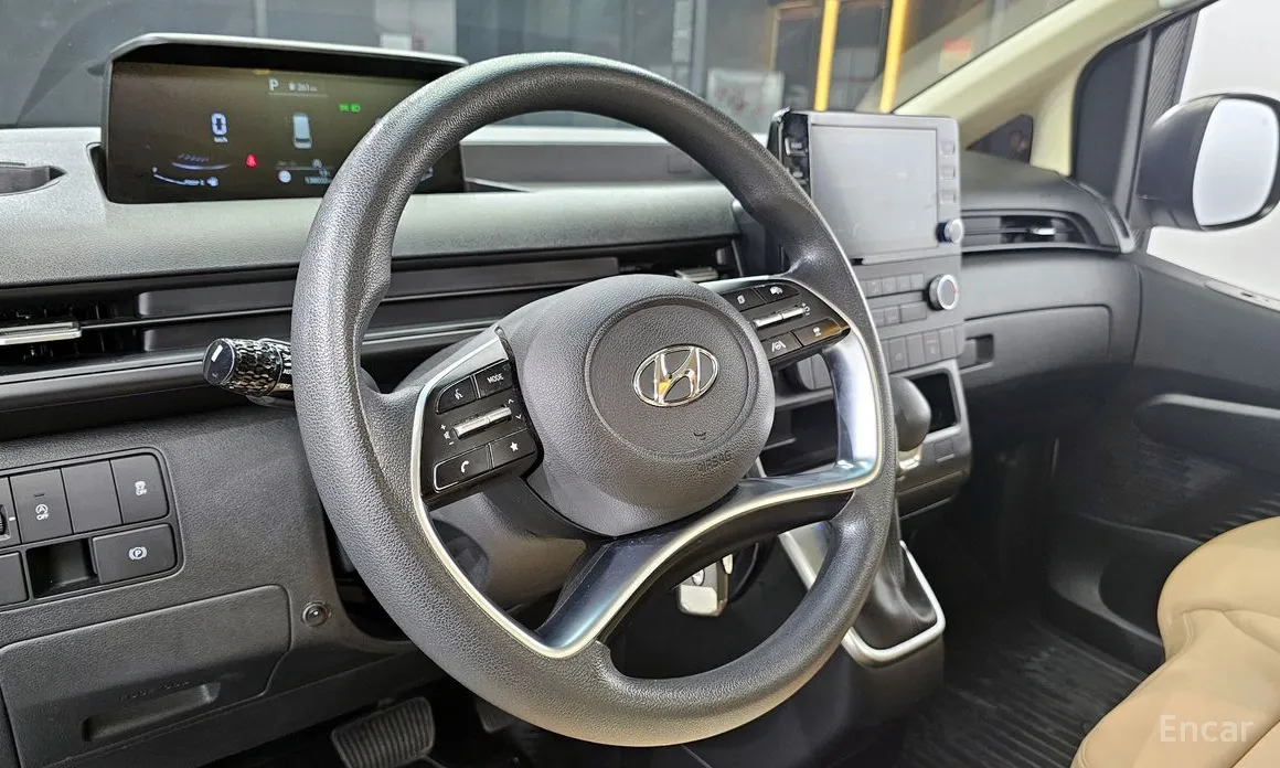 Hyundai Staria 2021 2WD Camping Car