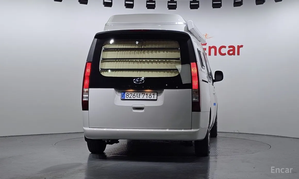 Hyundai Staria 2021 2WD Camping Car