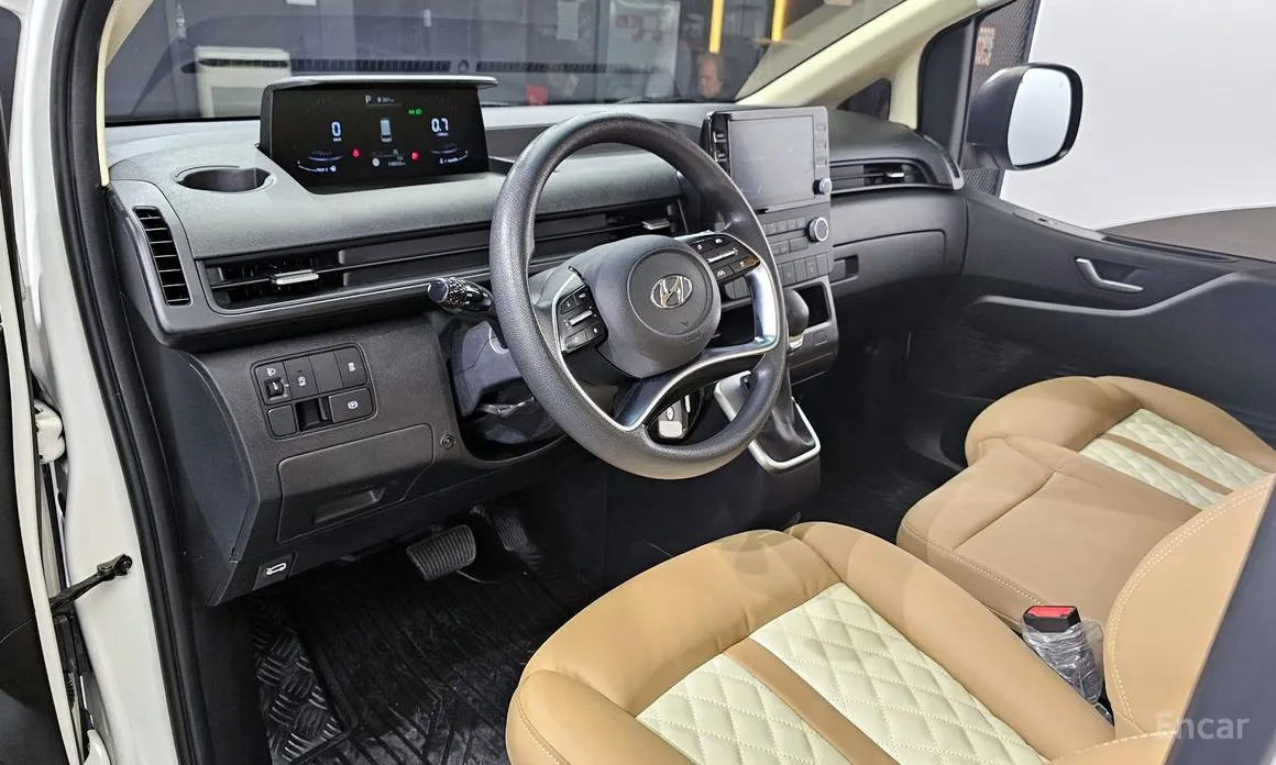 Hyundai Staria 2021 2WD Camping Car