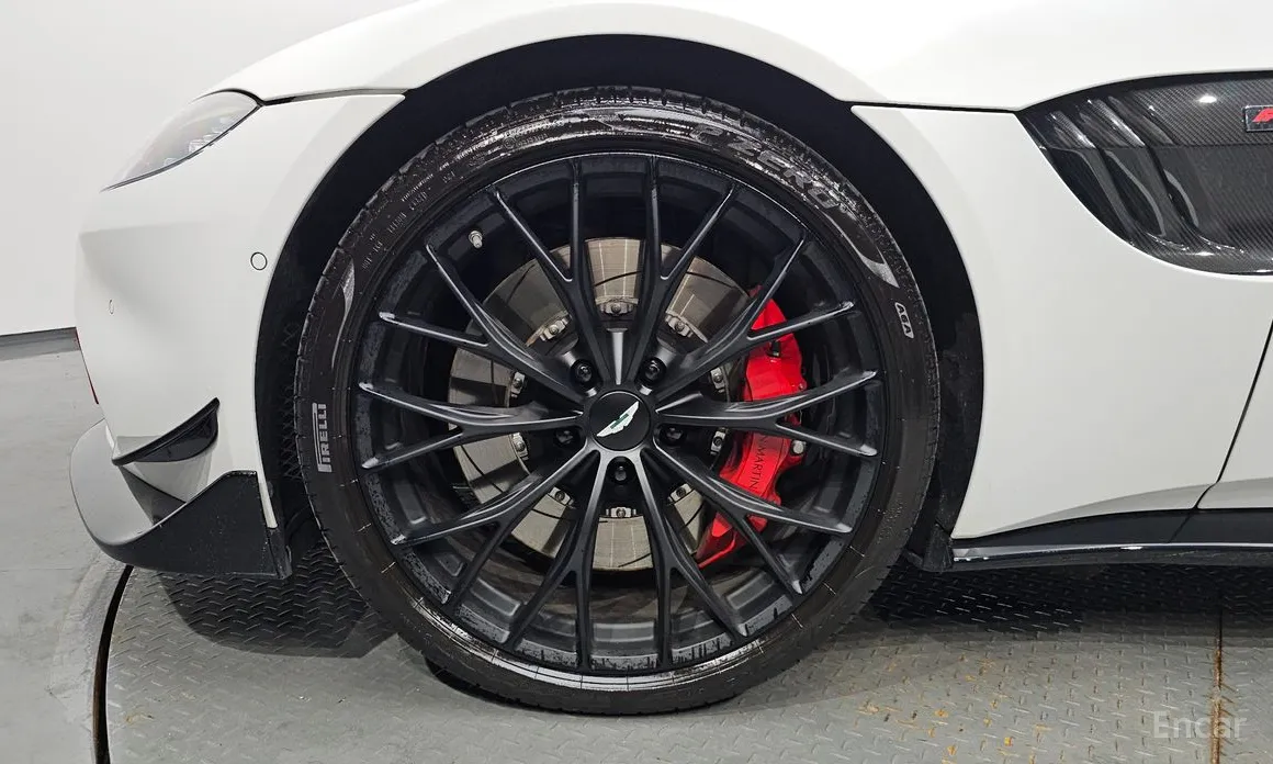 Aston Martin Vantage 2018 4.0 V8 Roadster F1 Edition