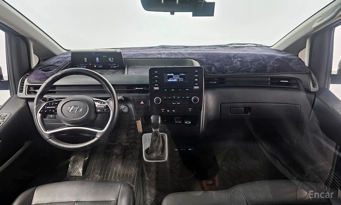 Hyundai Staria 2021 L3.5 Cargo 3-Seater