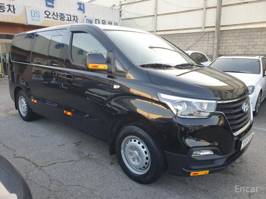 2017 Hyundai Starex