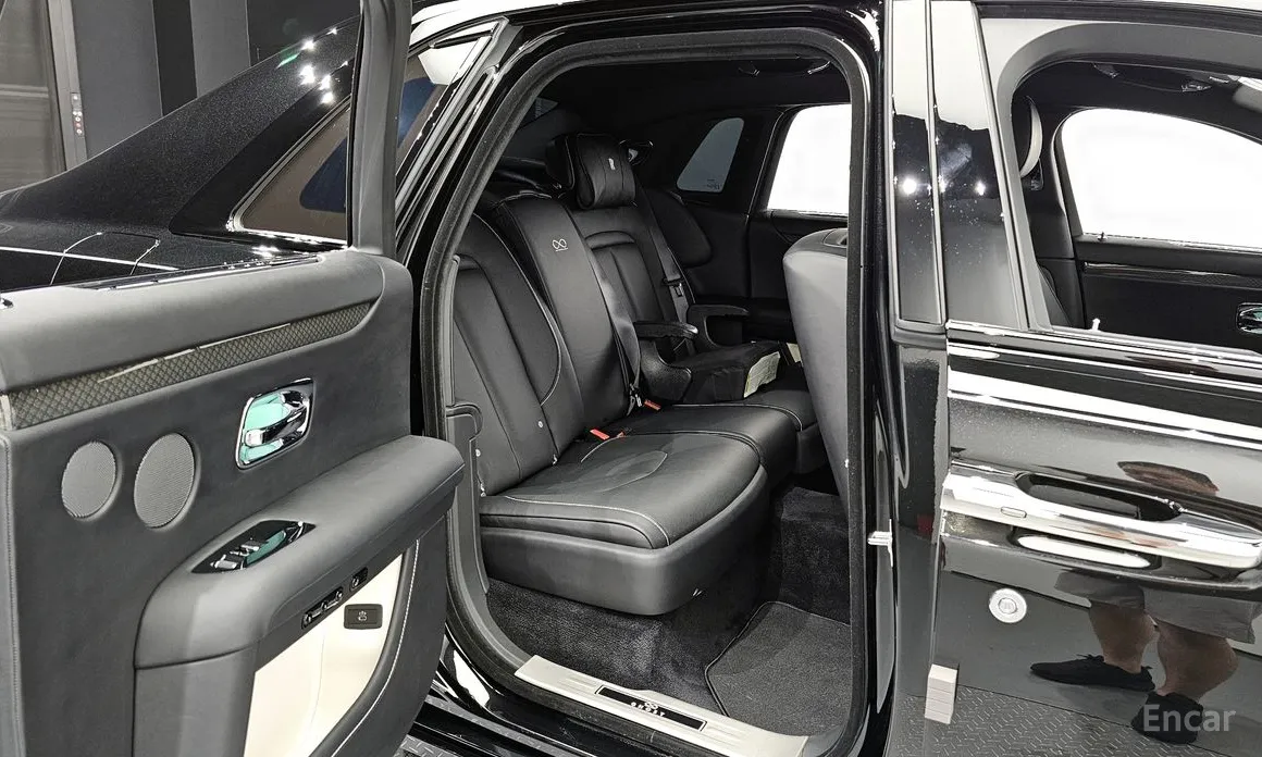 Rolls-Royce Ghost 2020 6.7 V12 Black Badge