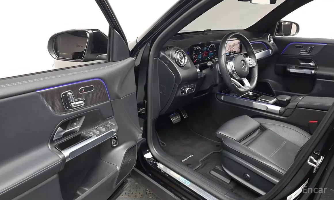 Mercedes-Benz EQB 2022 EQB300 4MATIC AMG Line