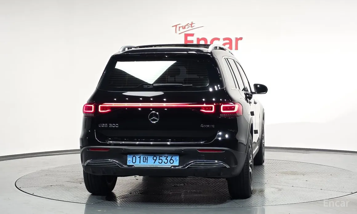 2022 Mercedes-Benz EQB