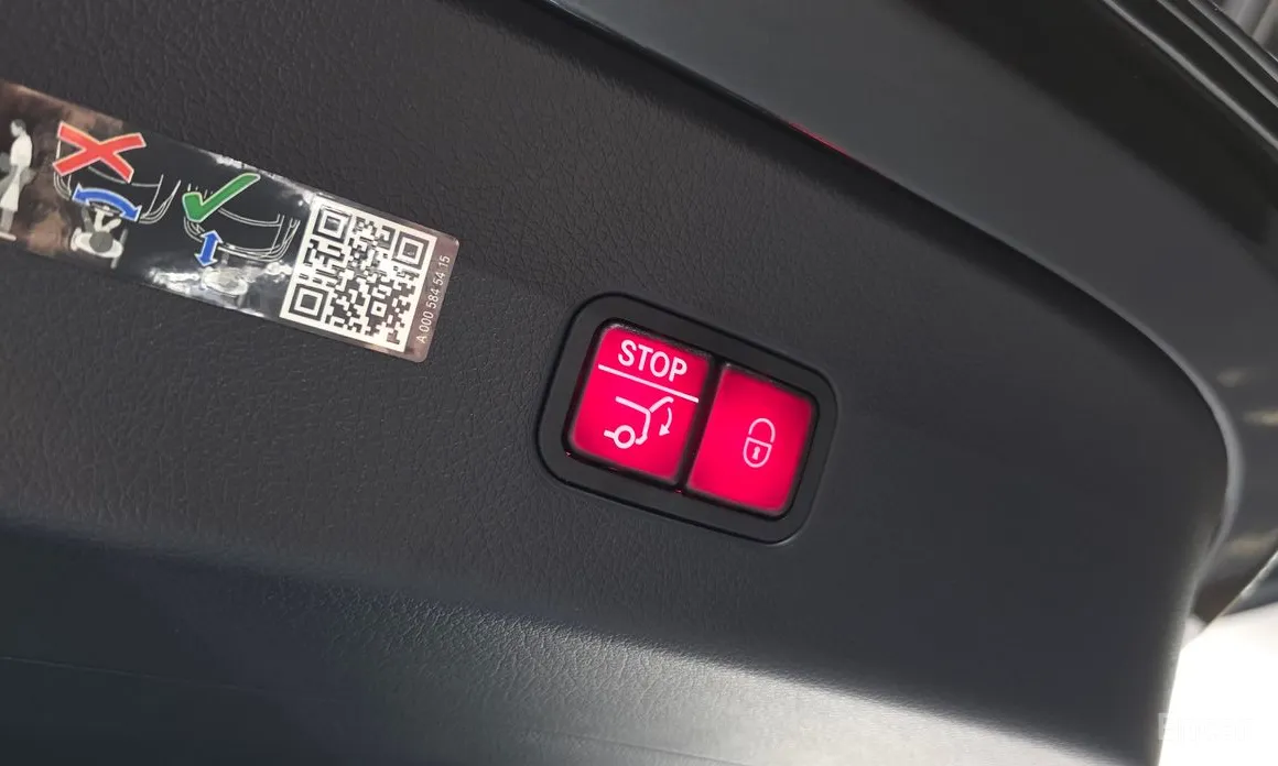 Mercedes-Benz GLC-Class 2023 GLC300 4MATIC Coupe