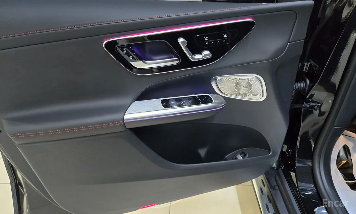 Mercedes-Benz GLC-Class 2023 AMG GLC43 4MATIC