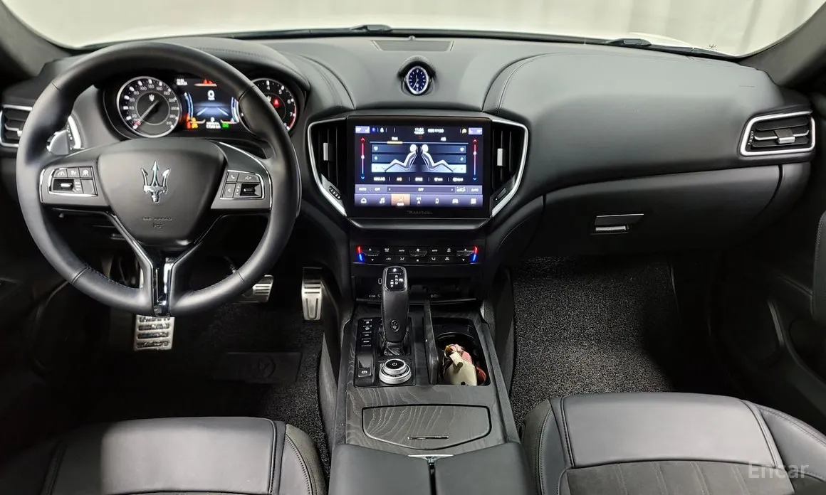 Maserati Ghibli 2013 2.0 Fragment Edition