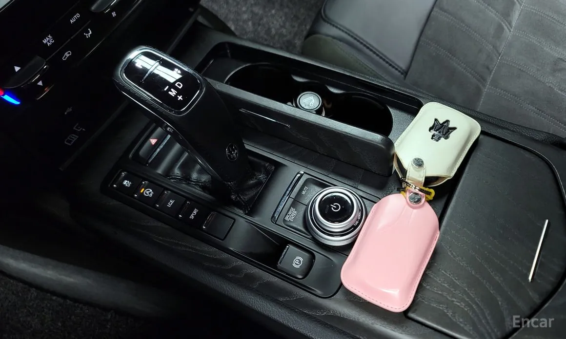 Maserati Ghibli 2013 2.0 Fragment Edition