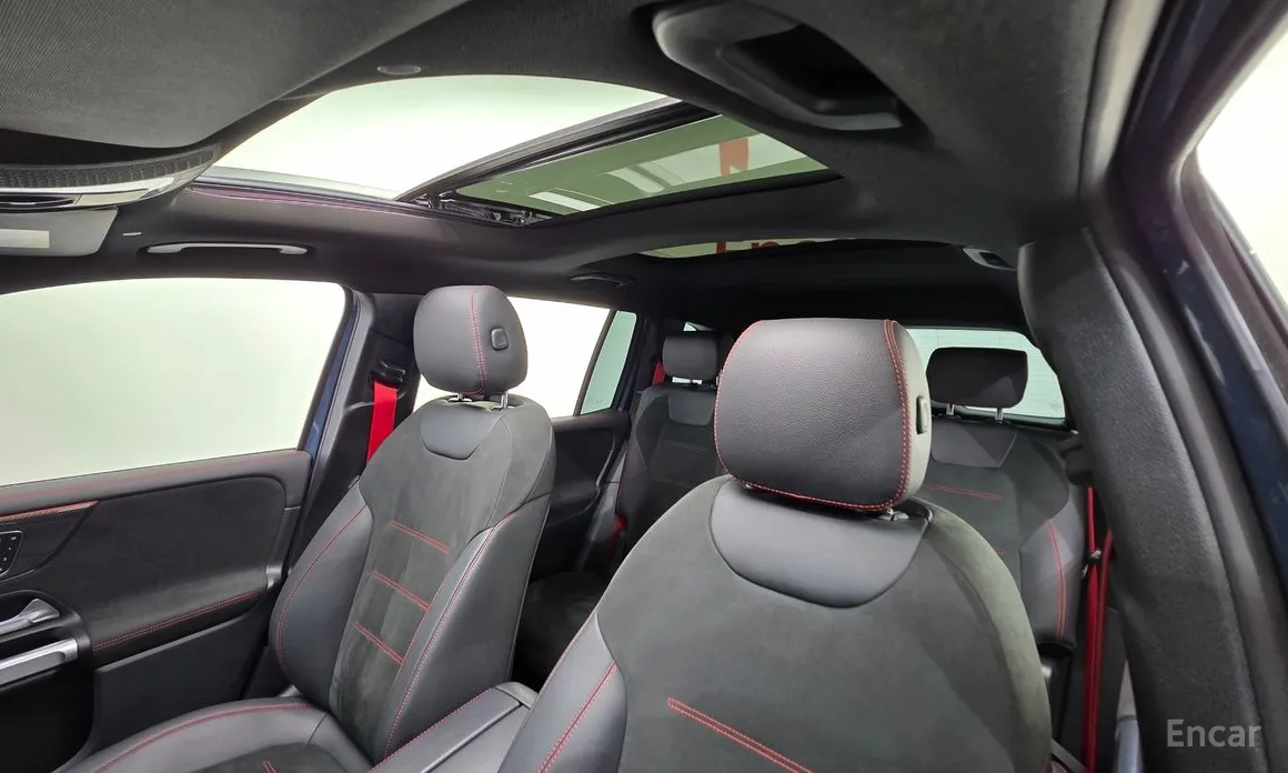 Mercedes-Benz GLB-Class 2020 AMG GLB35 4MATIC