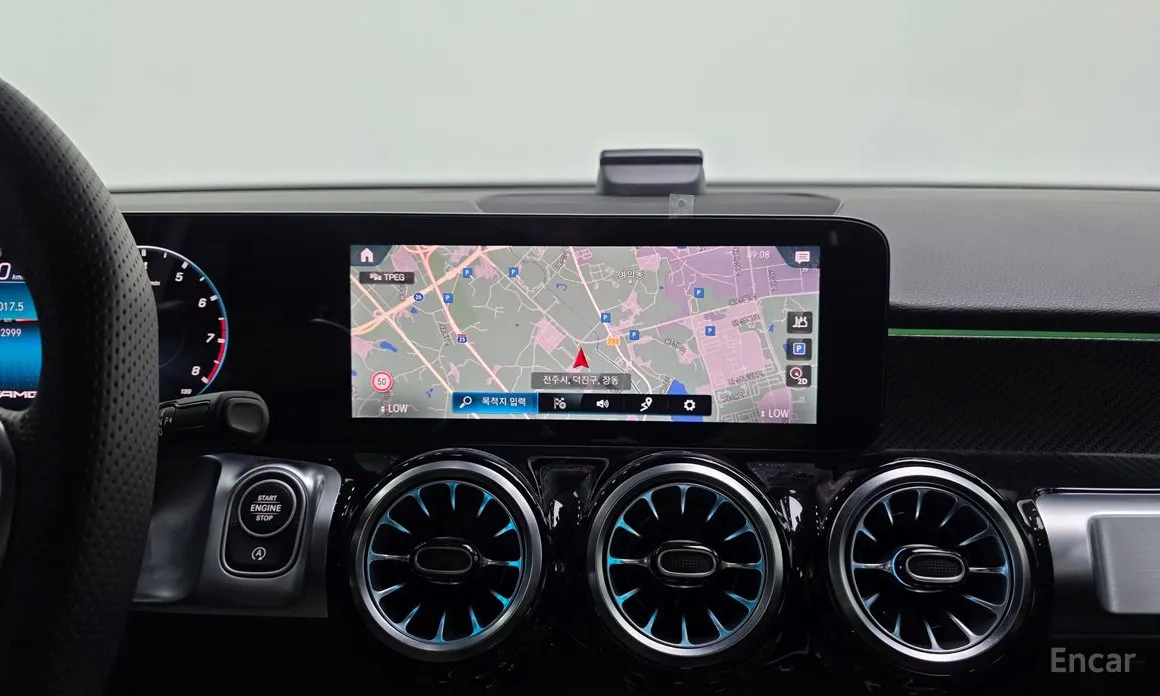 Mercedes-Benz GLB-Class 2020 AMG GLB35 4MATIC