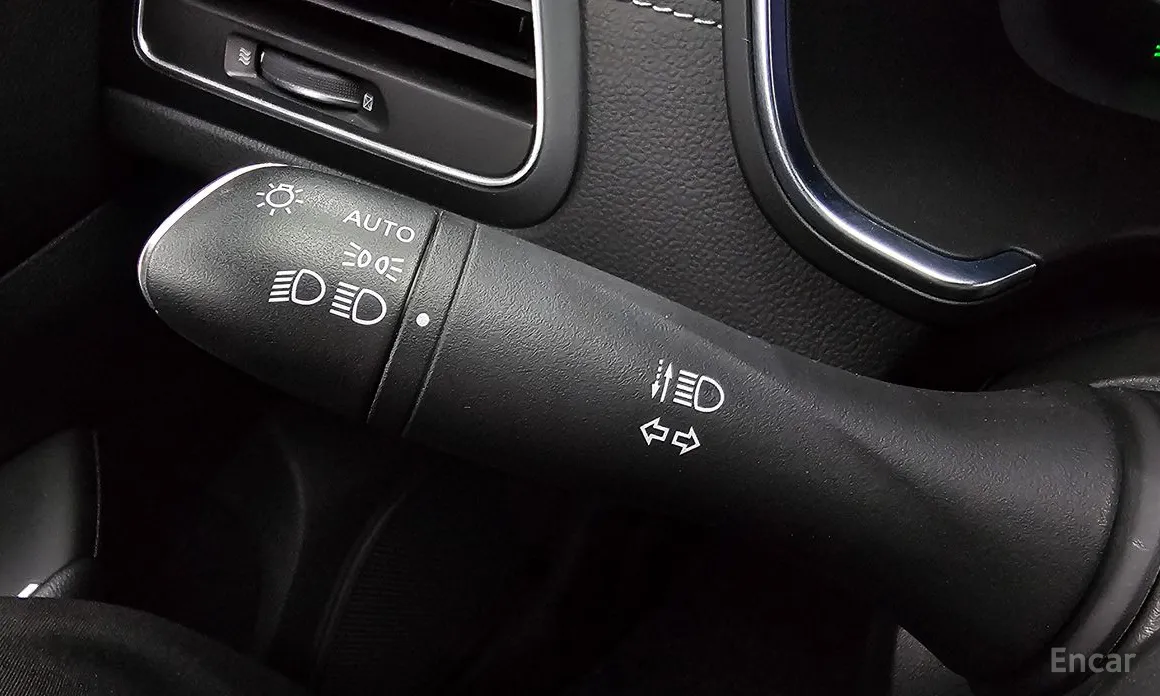 Renault SM6 2020 2.0 LPe Feel