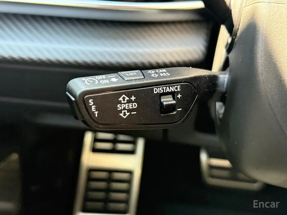 Audi RS Q8 2020 4.0 TFSI Quattro Performance