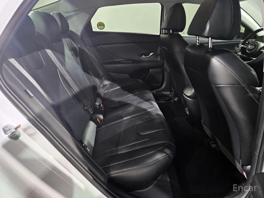 Hyundai Avante 2023 1.6