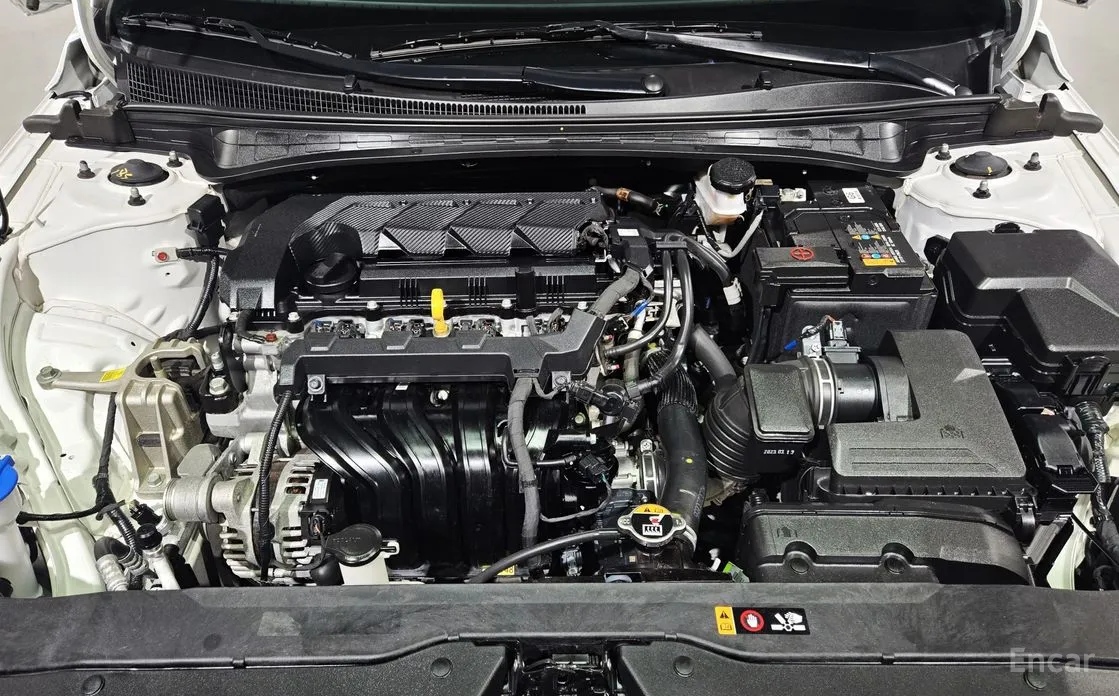 Hyundai Avante 2023 1.6