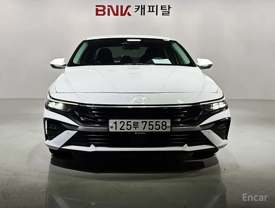 Hyundai Avante 2023 1.6