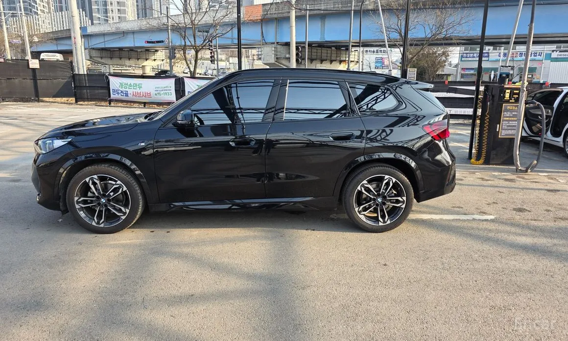 BMW X1 2023 sDrive 20i M Sport
