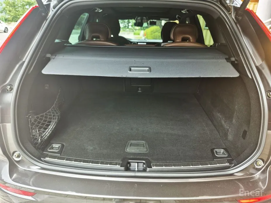 Volvo XC60 2017 T8 Ultimate Bright