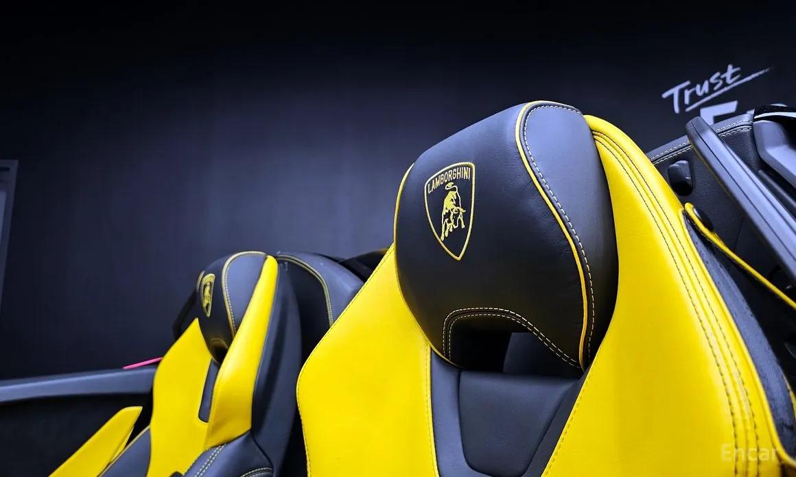 Lamborghini Huracan 2014 LP640-4 EVO Spyder