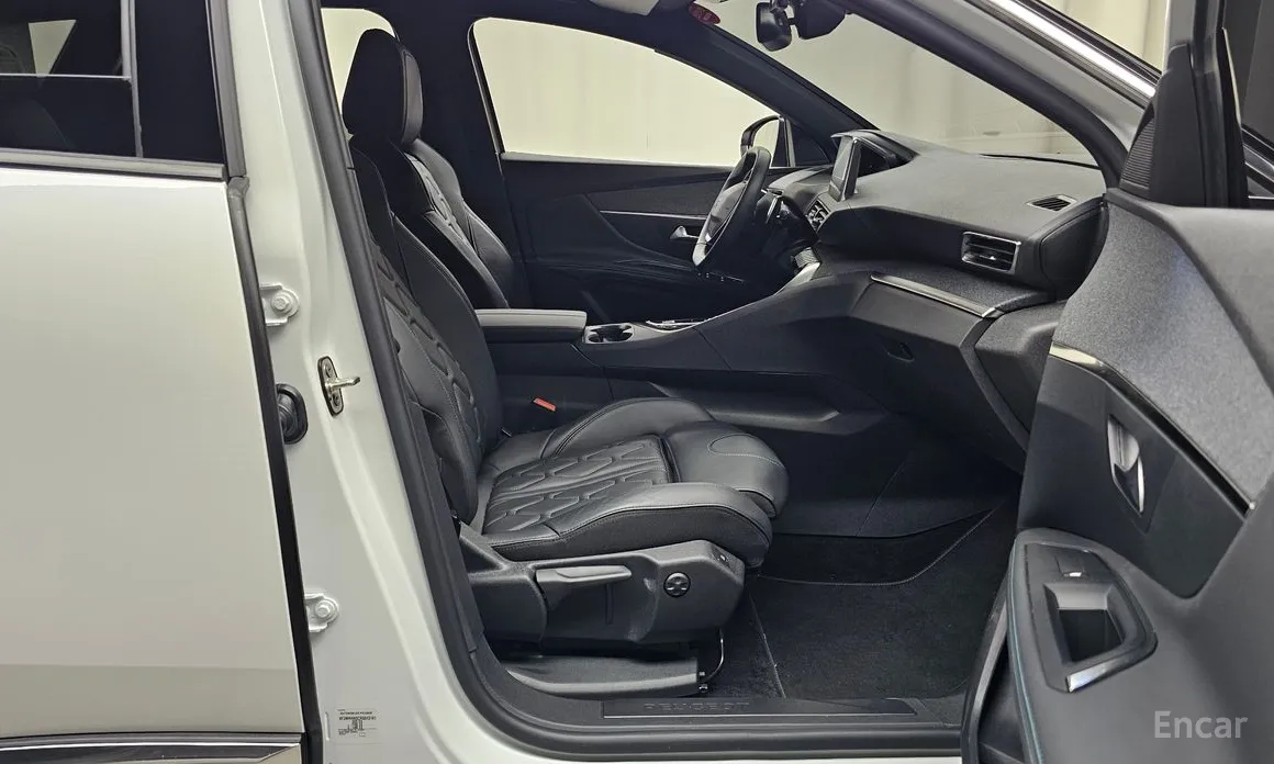 Peugeot 3008 2017 1.2 Pure Tech Allure