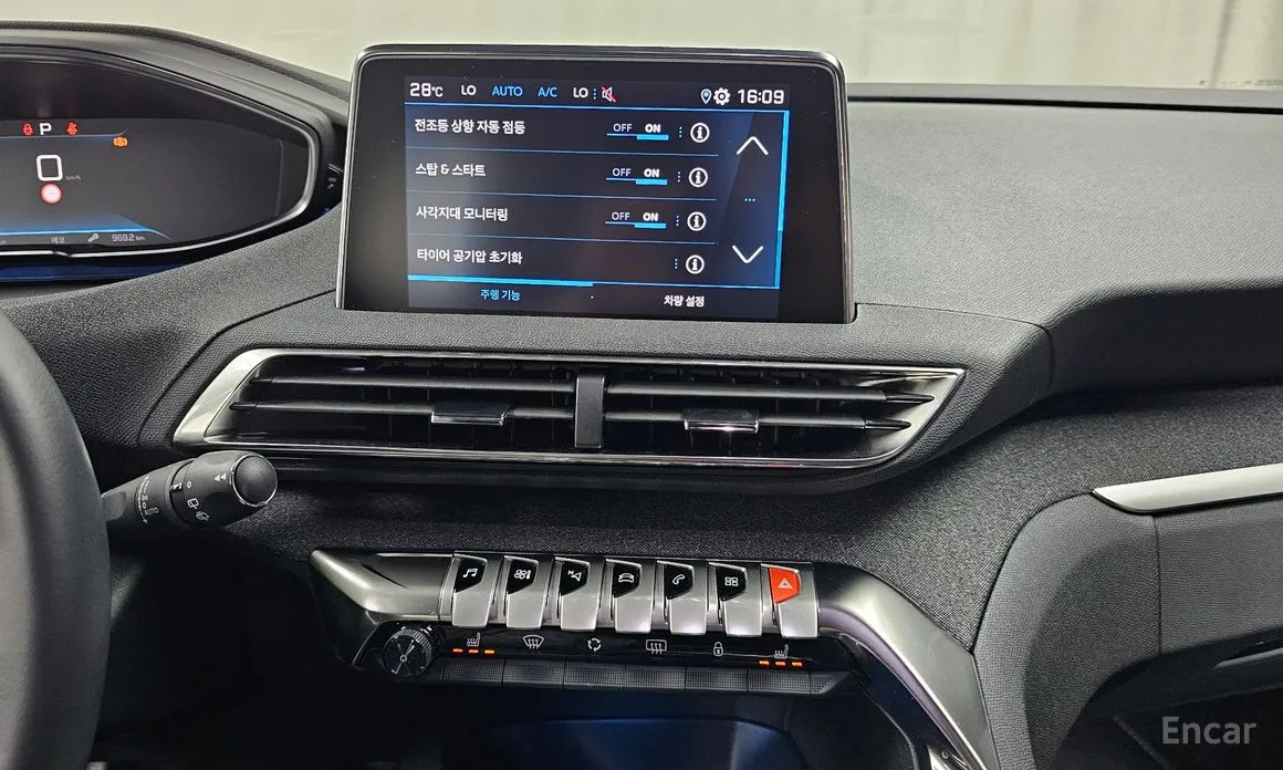 Peugeot 3008 2017 1.2 Pure Tech Allure