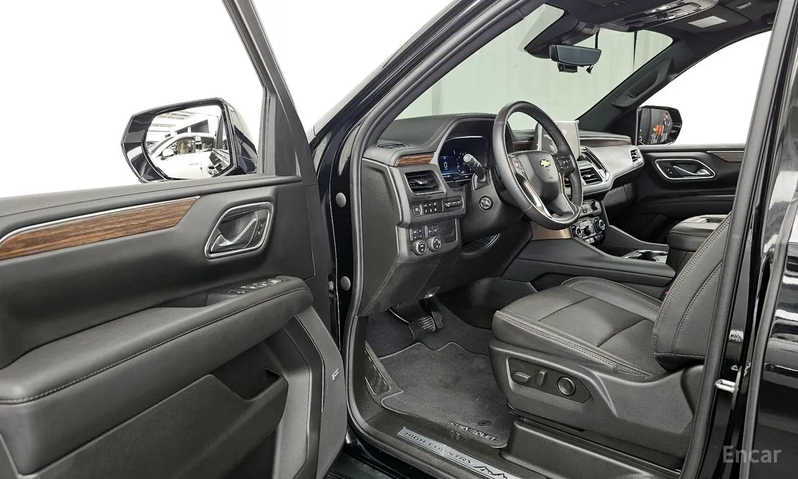 Chevrolet Tahoe 2022 6.2 Dark Knight 4WD