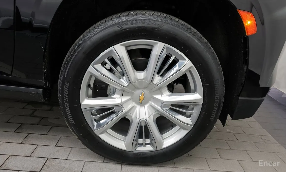 Chevrolet Tahoe 2022 6.2 Dark Knight 4WD