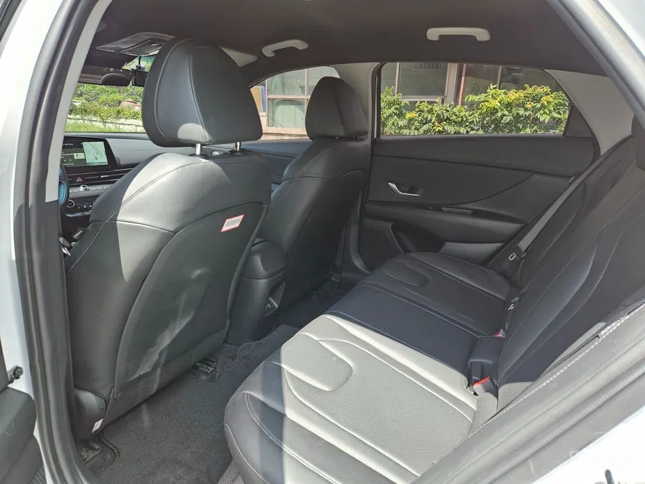 Hyundai Avante 2023 1.6