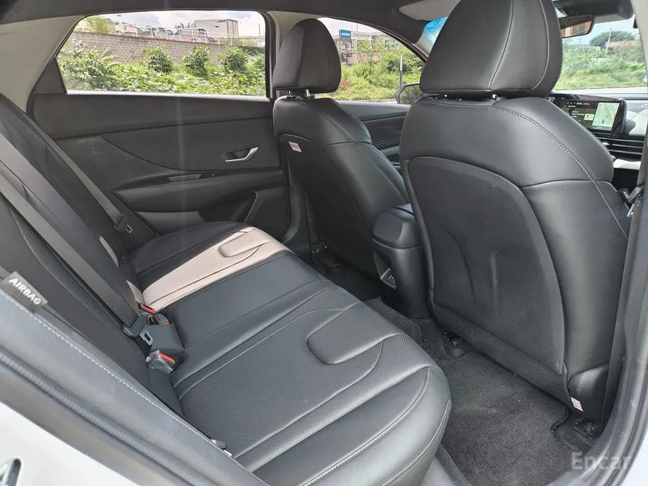 Hyundai Avante 2023 1.6