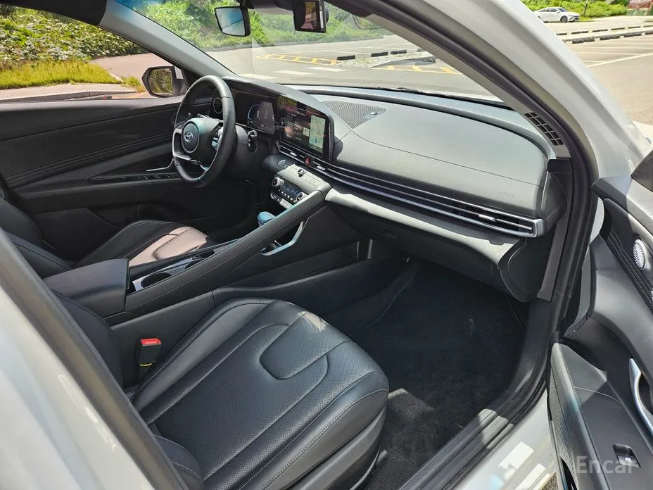 Hyundai Avante 2023 1.6