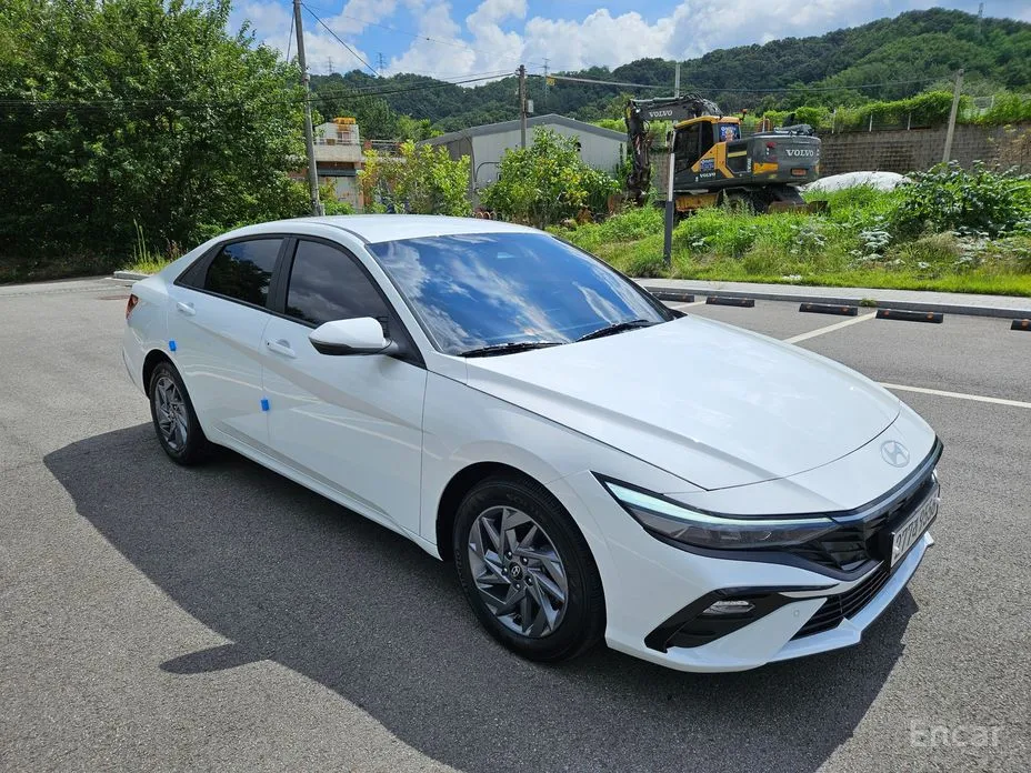 Hyundai Avante 2023 1.6