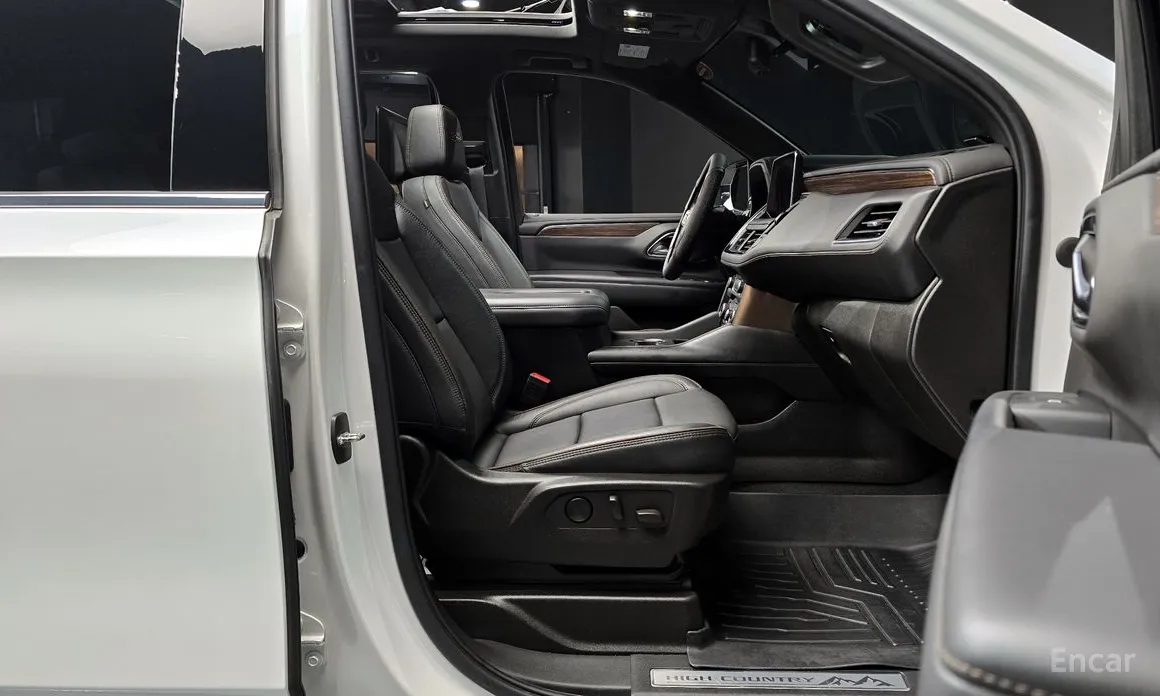 Chevrolet Tahoe 2022 6.2 Dark Knight 4WD