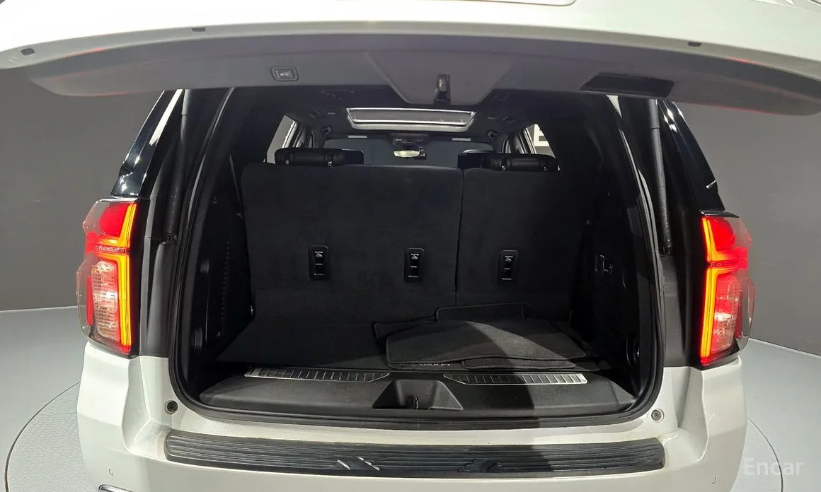 Chevrolet Tahoe 2022 6.2 Dark Knight 4WD