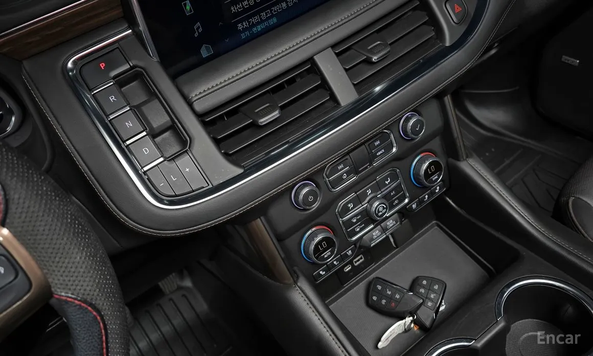 Chevrolet Tahoe 2022 6.2 Dark Knight 4WD