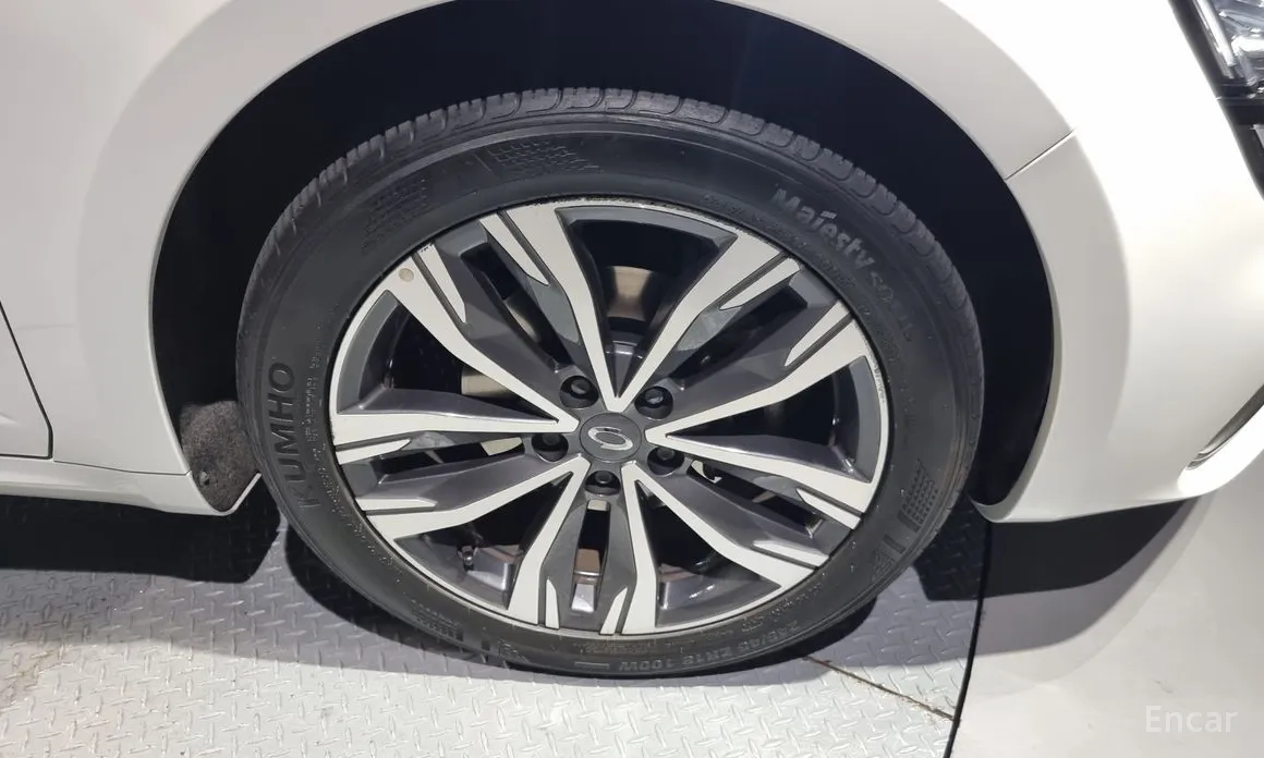 Renault SM6 2020 2.0 LPe RE