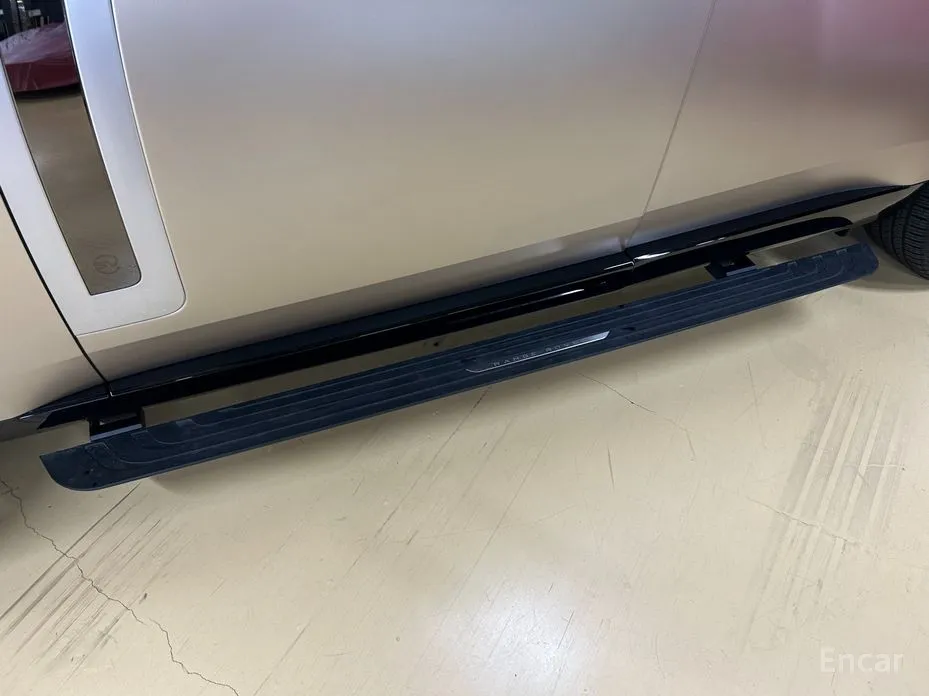 Land Rover Range Rover 2022 P530 SV Long Wheel Base